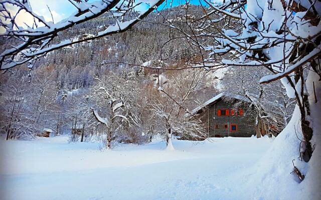 Grange Epiney Bed e Breakfast