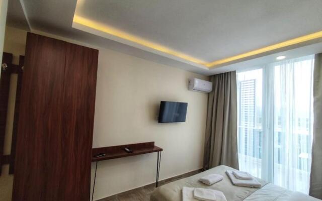 Leo Group Apartment 14-302B Sunrise Batumi