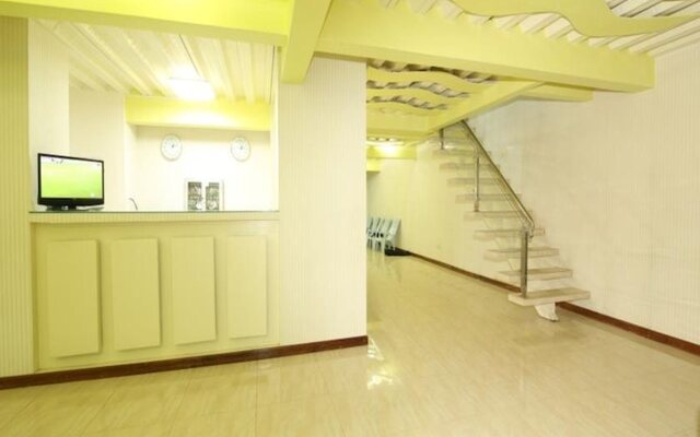 Luxer Deluxe Hotel
