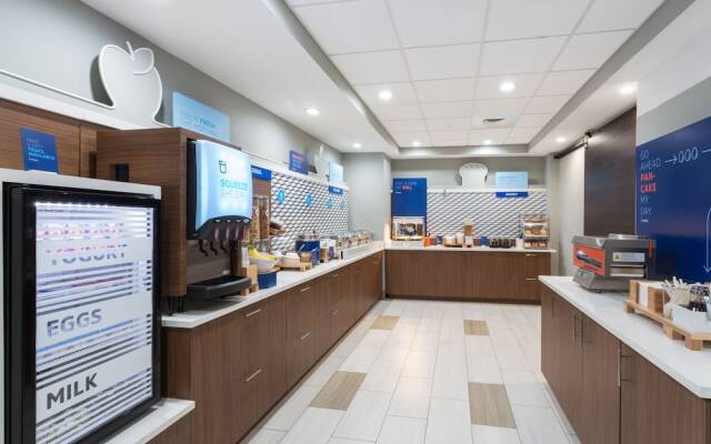 Holiday Inn Express & Suites Fleming Island