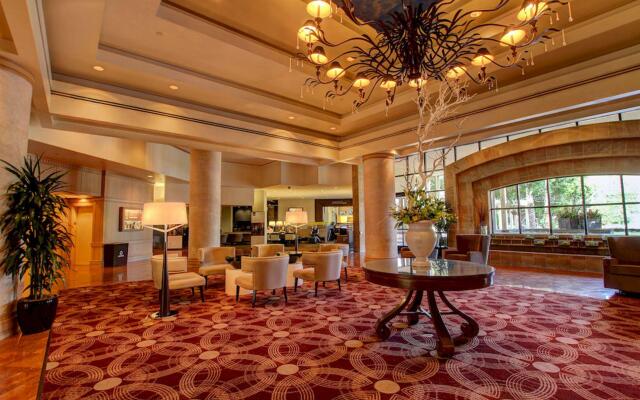 Sheraton Crescent Hotel