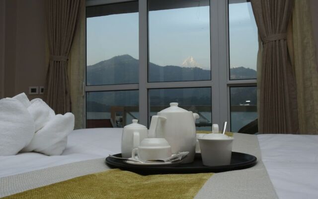 Hotel White Himal