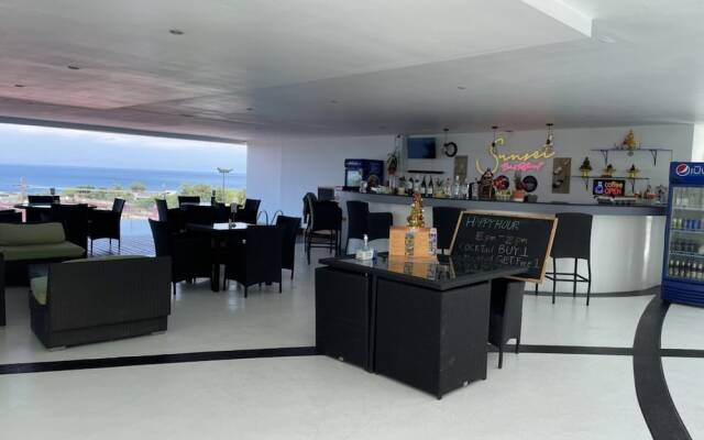 A2-stunning Seaview 4brs3baths Duplex Karon City