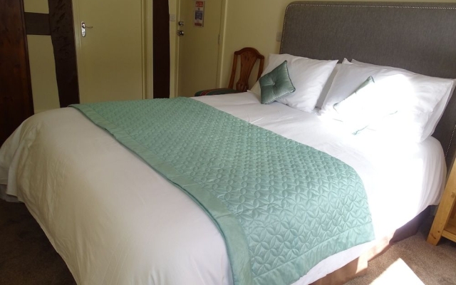 Ellesmere Hotel