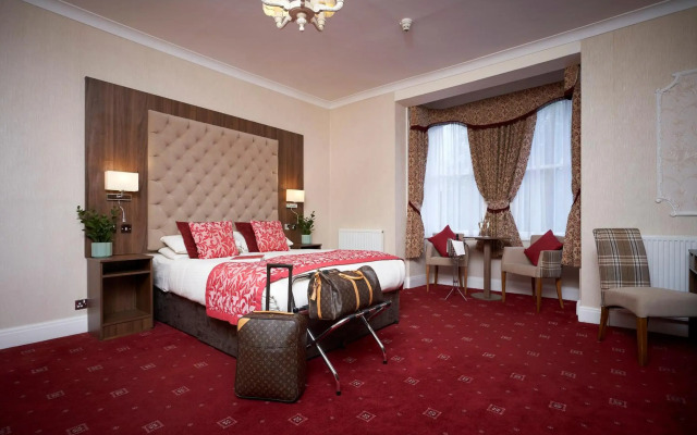 The Kingston Theatre Hotel