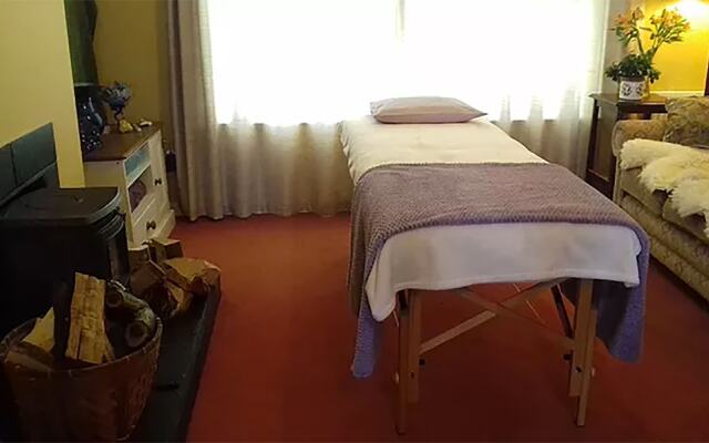 A. B&B - Glastonbury