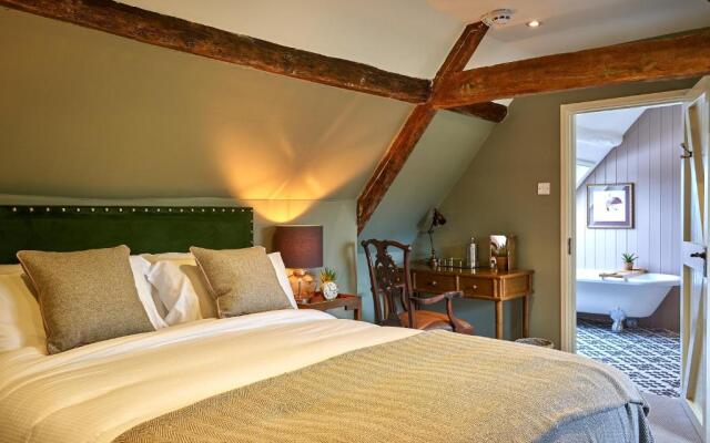 The Horse & Groom Inn
