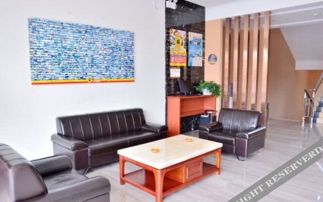 Super 8 Hotel (Shiyan Hanjiang Bridge)