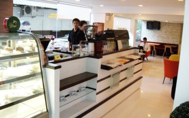 BKK Home 24 Boutique Hotel