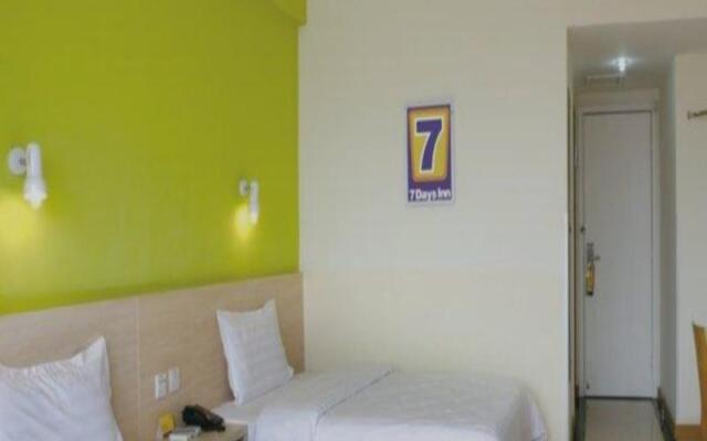 7 Days Inn Shangqiu Minzhu Road Walmart Branch