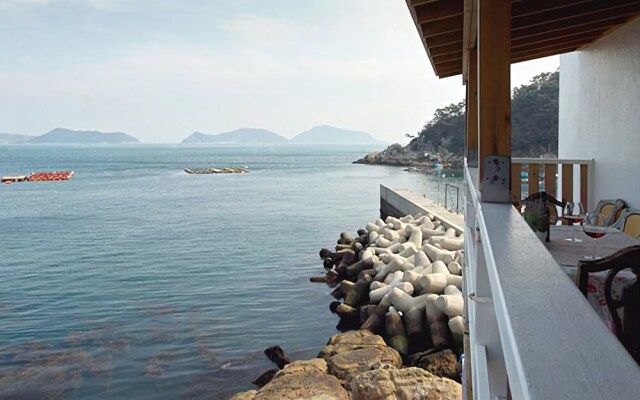 Tongyeong 1 Night 2 Days Couple Pension