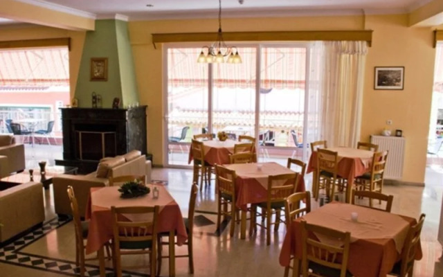 Brati Beach Hotel