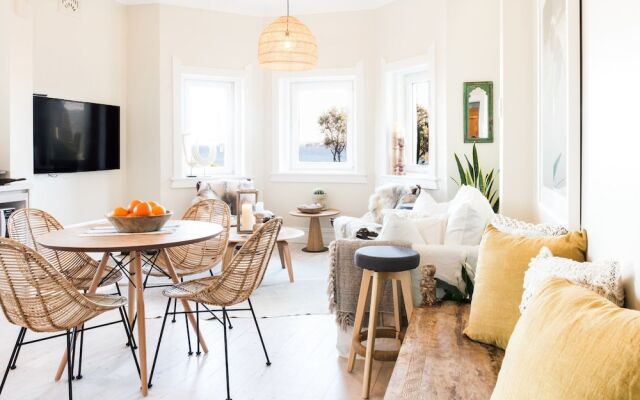 Designer Beachfront Apartment