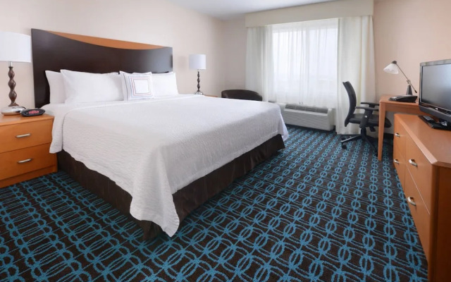 Fairfield Inn & Suites Dallas Plano/The Colony