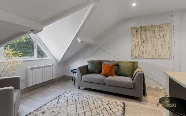 Luxe Courtyard Apt - Exeter City Centre