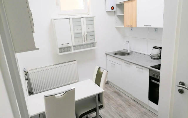 FMI,Apartment One stop to Frankfurt Airport