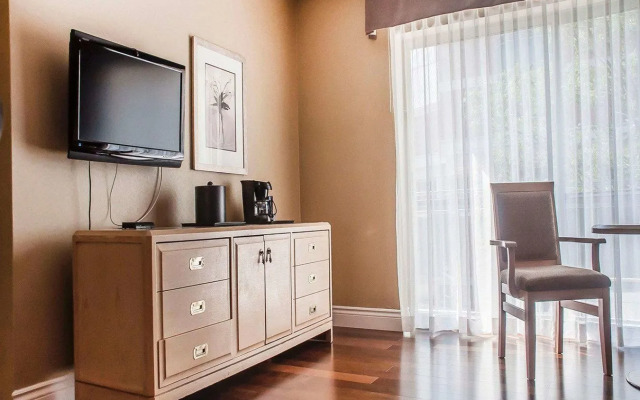 Quality Hotel Fallsview Cascade