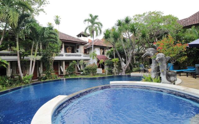 Airy Buleleng Laviana Kalibukbuk Singaraja Bali