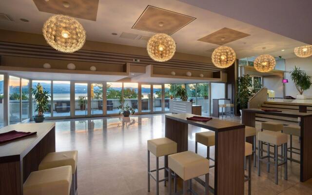 Grand Hotel Adriatic II