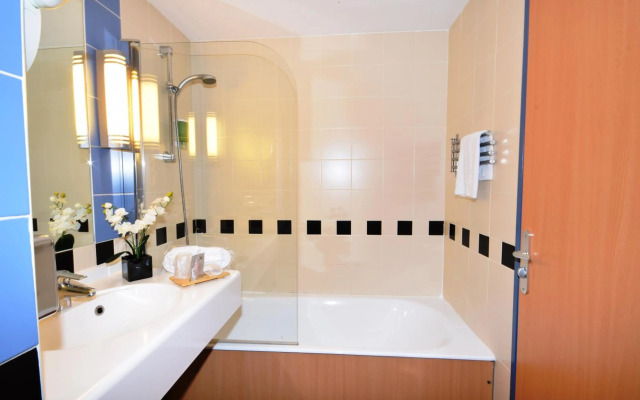 Kyriad Prestige Bordeaux Ouest Mérignac