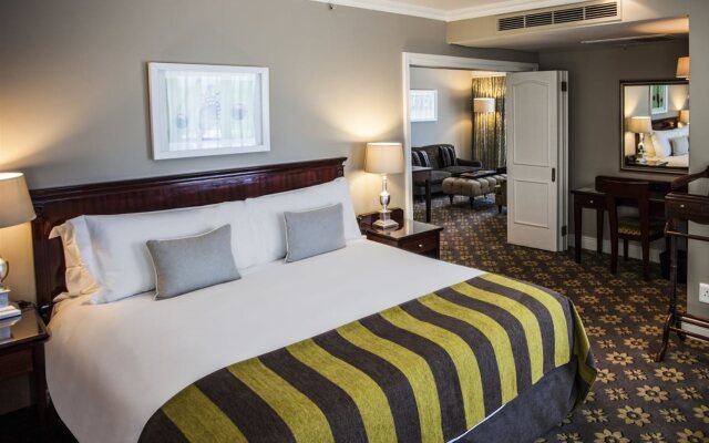 Hemingways Hotel