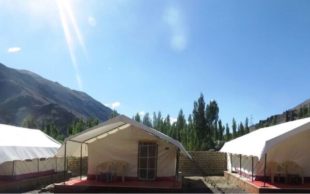 Camp Delight Camp Ullay