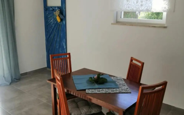 Kuća Moni