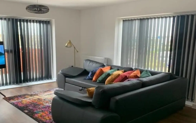 Stunning 2-bed Apartment in Grays