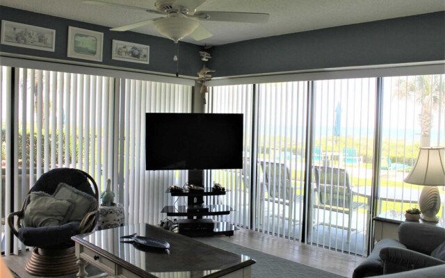 Ocean House Condo 120 Coastal Haven
