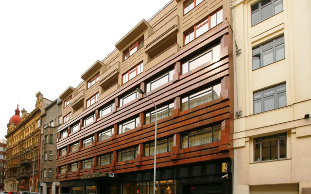 hotelImage