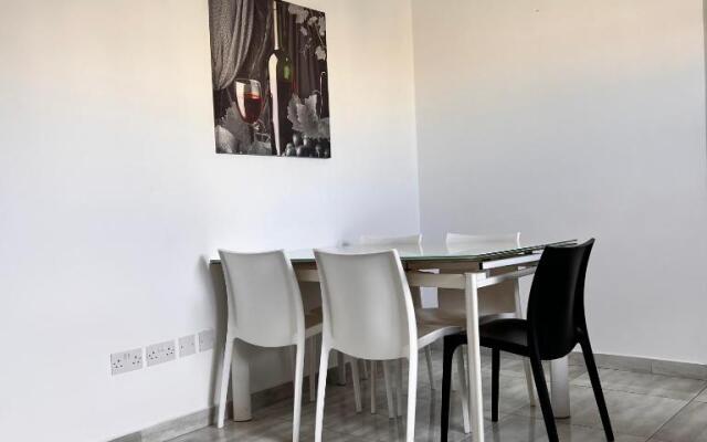 F3-1 Double room with private bathroom and balcony