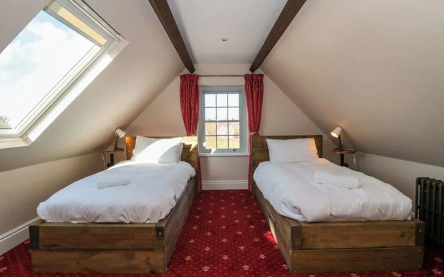 Royal Oak House