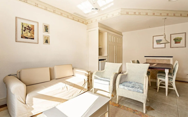 Suite com cozinha dentro de hotel ILCTOP
