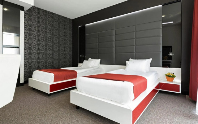 Nova City Hotel Signature Collection