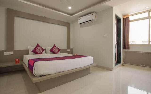 OYO 9719 Hotel Relax Inn