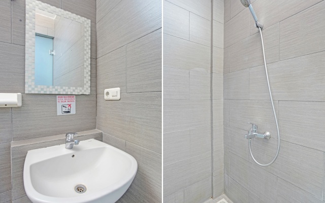 Super OYO Capital O 3905 Graha 100 Guest House Syariah