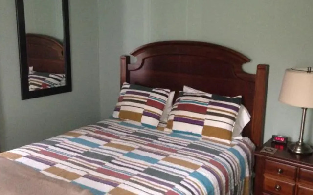 Delaware City Guest House