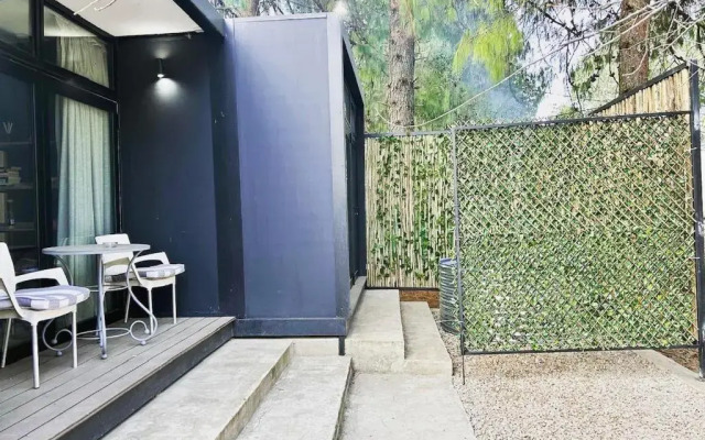 TWO Prefab Living - Luxury bungalows