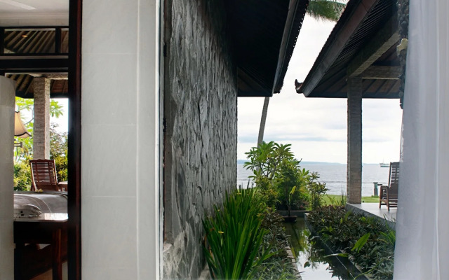 Sea Breeze Candidasa