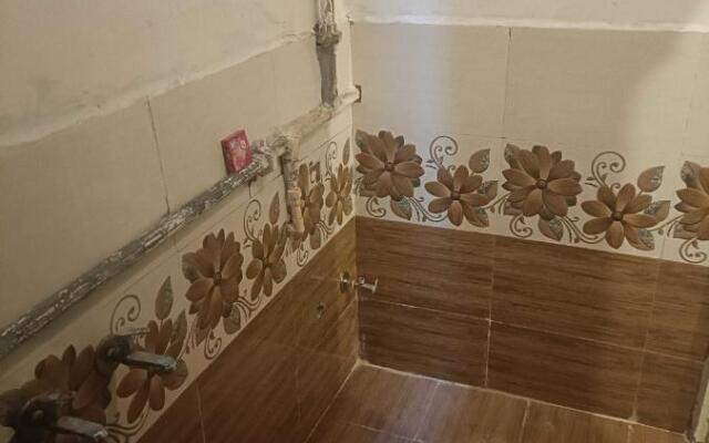 POP 80567 H Sk Hotel Restaurant