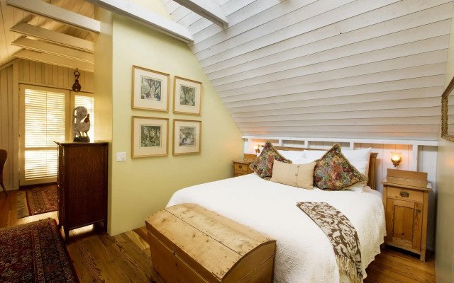 Simpson House Inn