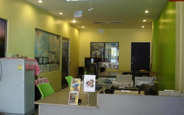 B&B House & Hostel