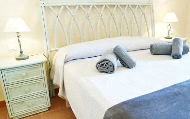 Flat Near Isla Canela Golf