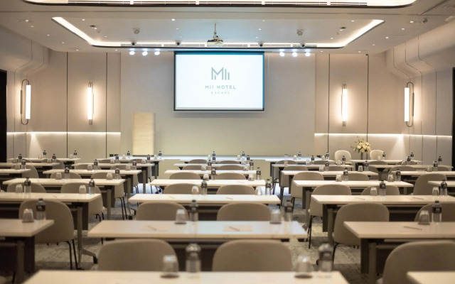 Mii Hotel Srinakarin