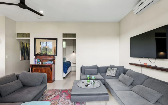 Escape to a Mountain Retreat in Beechmont, Australia