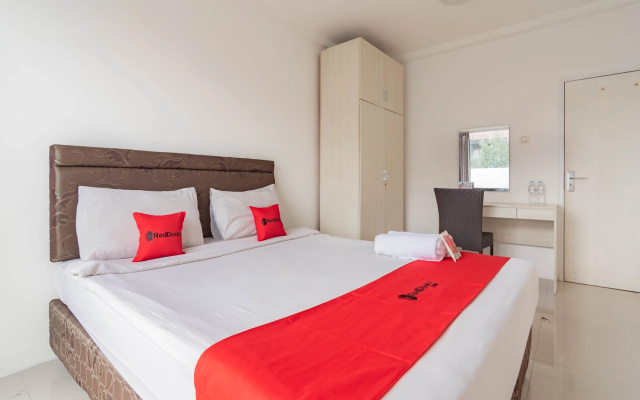 RedDoorz @ Bongo Residence Buah Batu
