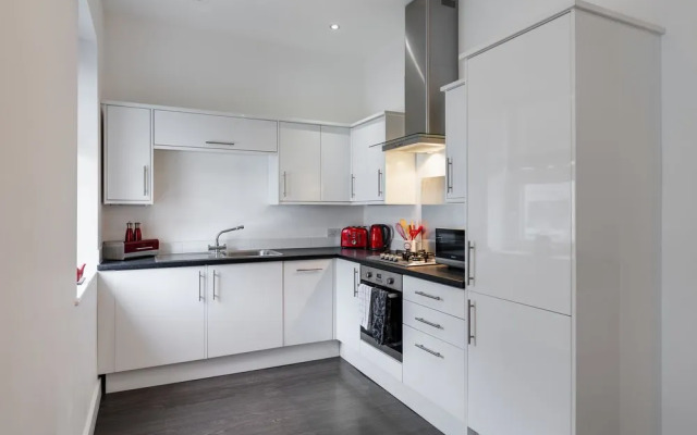 Strathmore House Apartments