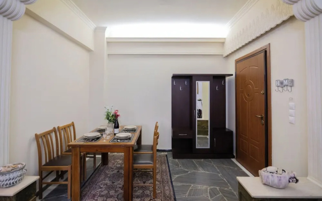 Maria's Cozy Getaway in Glyfada