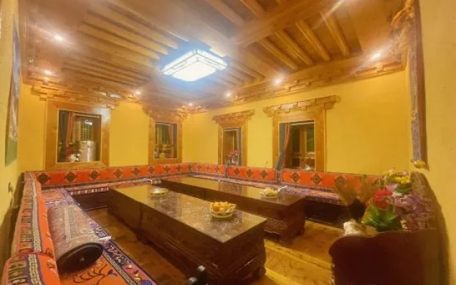 Zhuolonglinka Homestay