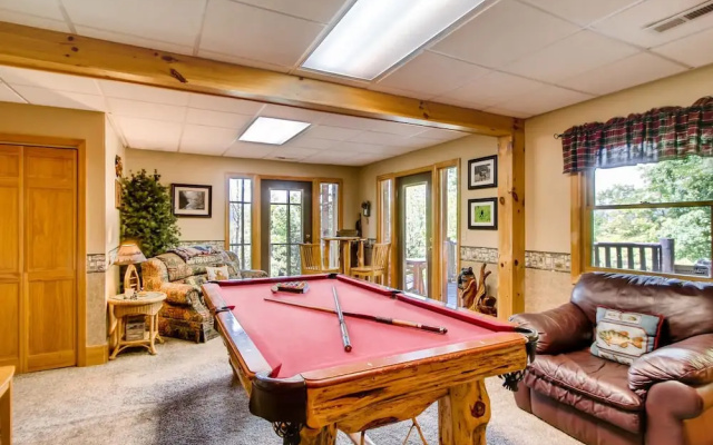 Amazing Grace 3 Bedrooms 3 Bathrooms Cabin